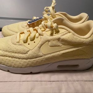 Canary yellow womens nike air max